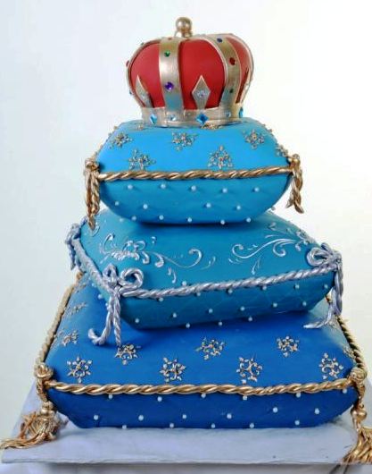 Lv Crown cake 