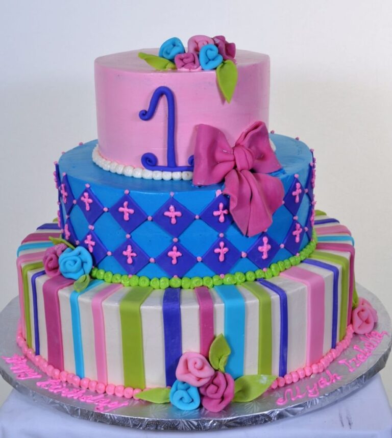 1075-Stripes, Diamonds & Bows