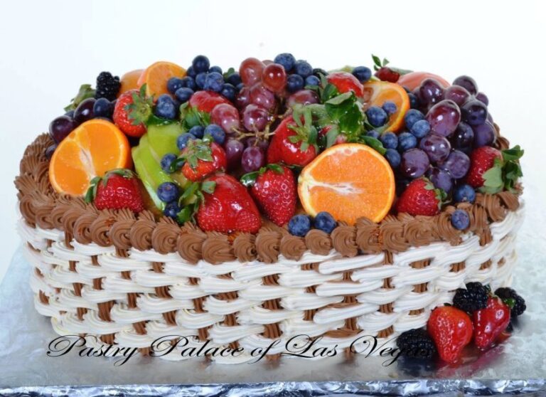 1077-Bountiful Fruit Basket