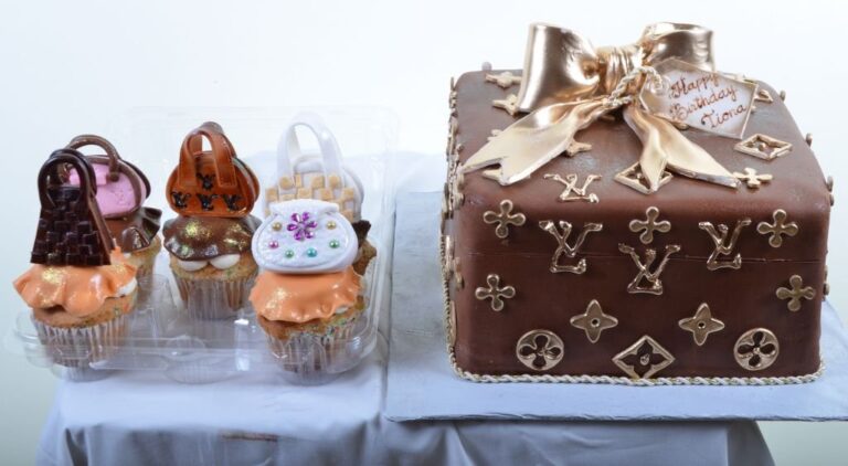 1080-Louis Vuitton Gifts & Cupcakes