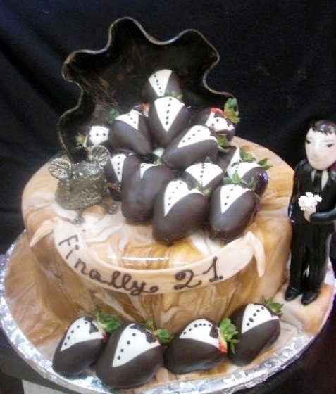 1153 – Tuxedo Strawberries on Marble