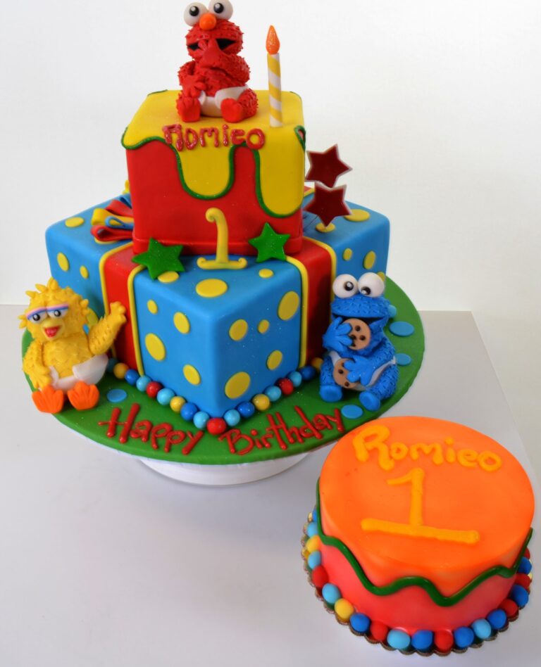 1673 – Tiny Tot Elmo, Big Bird & Cookie Monster