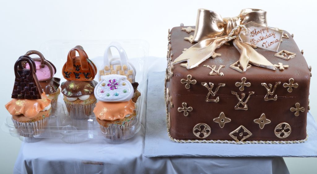 1080 Louis Vuitton Gifts Cupcakes Wedding Cakes Fresh Bakery Pastry Palace Las Vegas