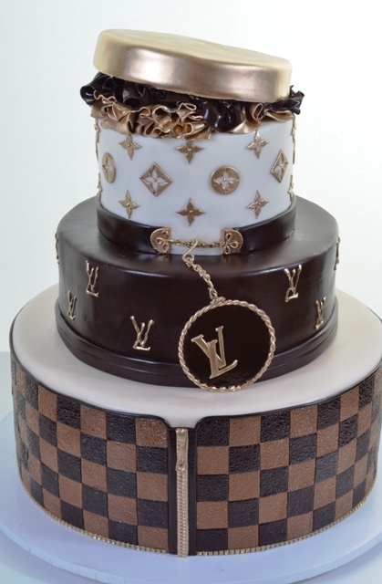 Chintzy Cakes: Louis Vuitton Birthday Cake