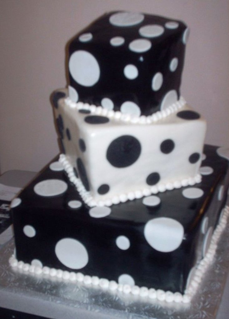 W318 – Just Dotty